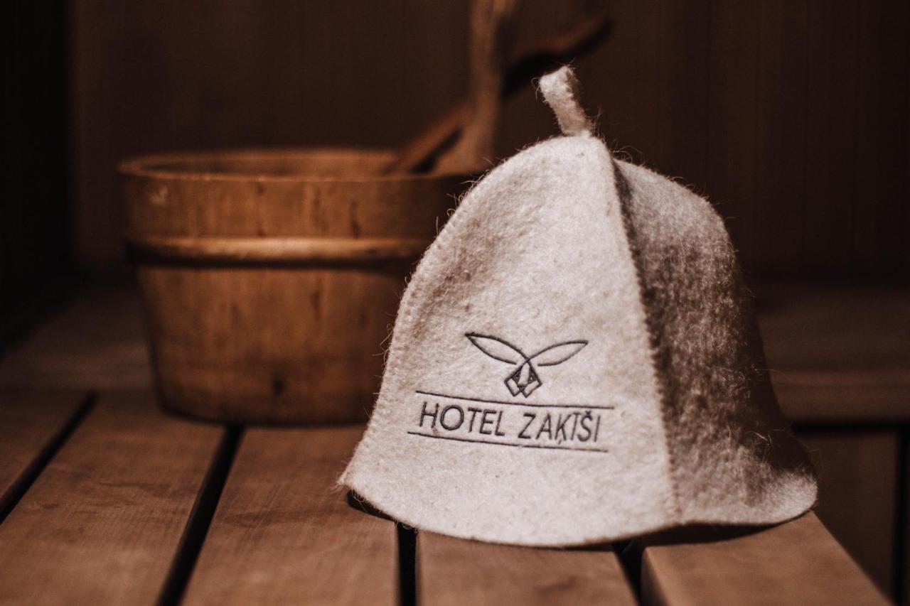Rabbit Hotel Raiskums Zewnętrze zdjęcie