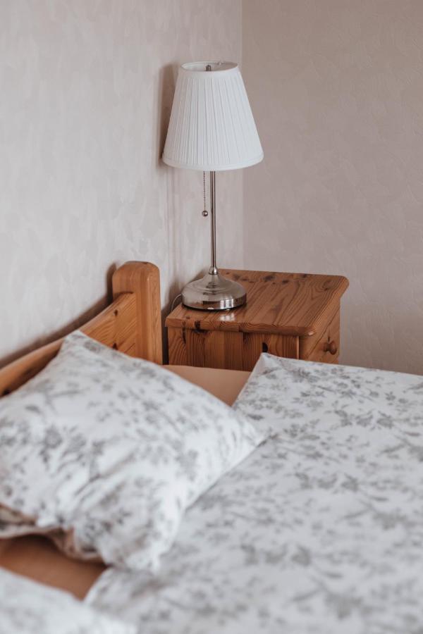 Rabbit Hotel Raiskums Zewnętrze zdjęcie