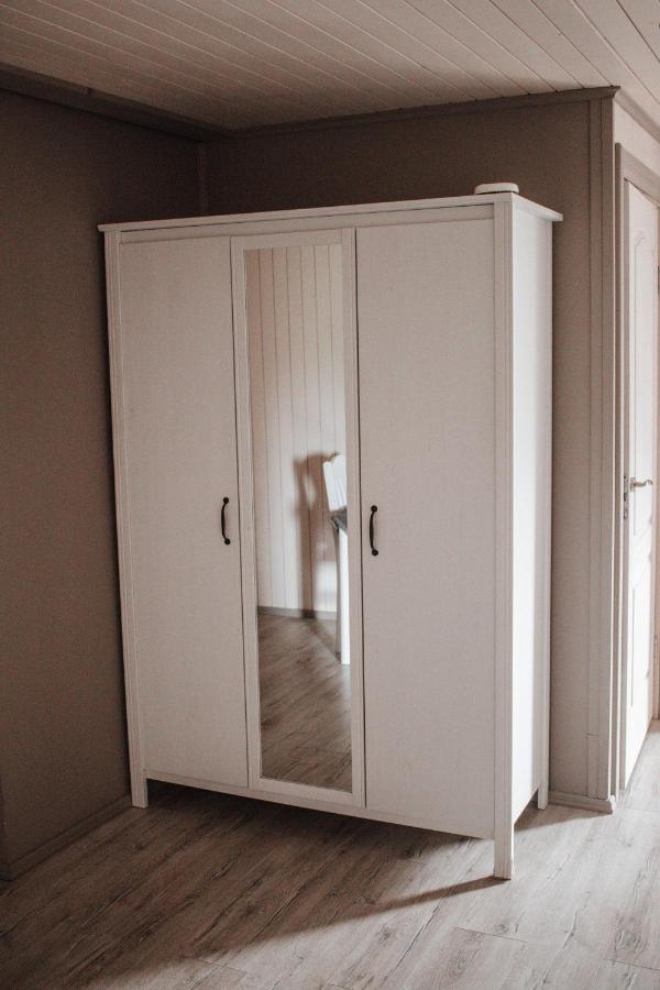 Rabbit Hotel Raiskums Zewnętrze zdjęcie