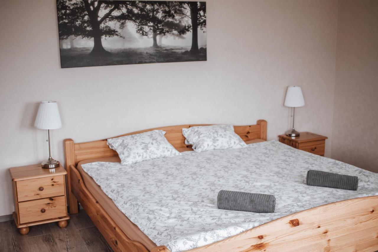 Rabbit Hotel Raiskums Zewnętrze zdjęcie
