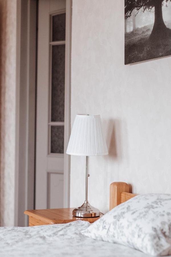 Rabbit Hotel Raiskums Zewnętrze zdjęcie