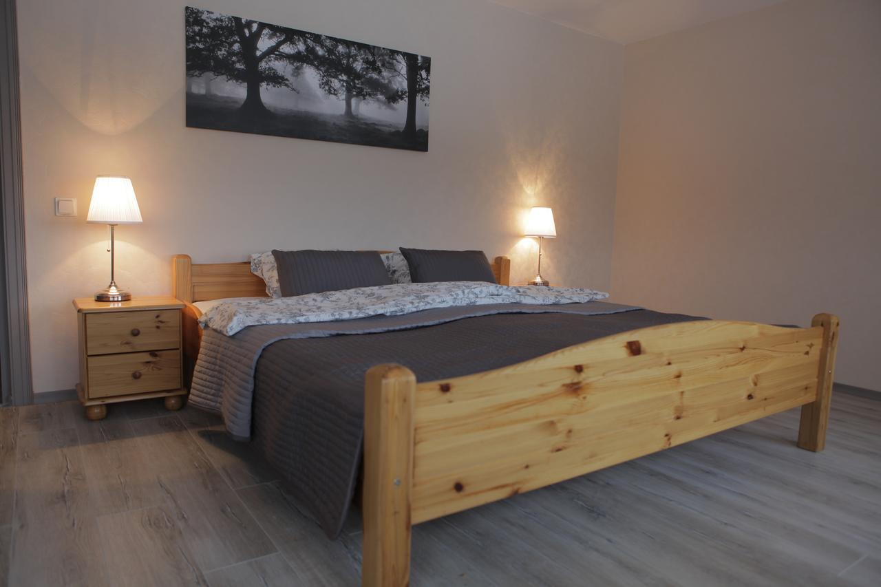 Rabbit Hotel Raiskums Zewnętrze zdjęcie