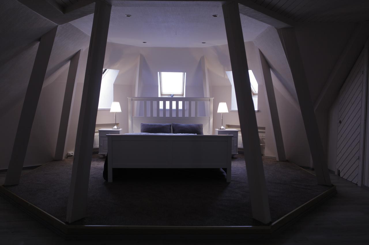 Rabbit Hotel Raiskums Zewnętrze zdjęcie
