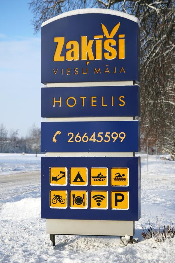 Rabbit Hotel Raiskums Zewnętrze zdjęcie